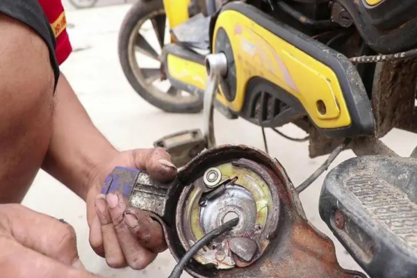 黄南电动车刹车故障